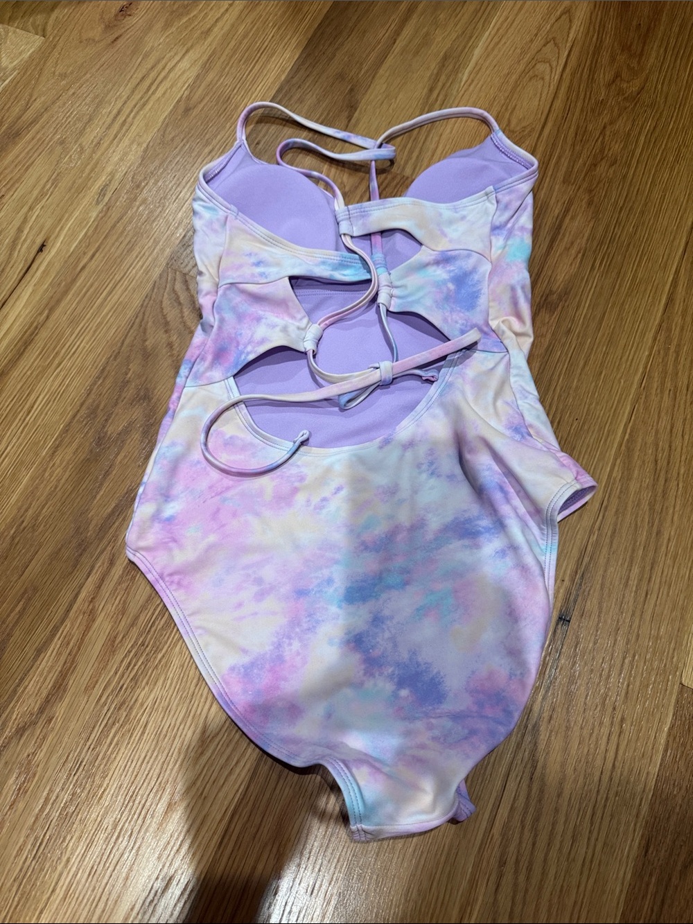 Tie-Dye 🩱 - Picture 2 of 3